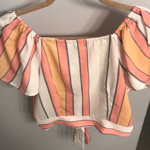 Japna Tops - Cute Crop Top Size XS 100% Polyester Japna Tops - Cute Crop Top Size XS 100% Polyester